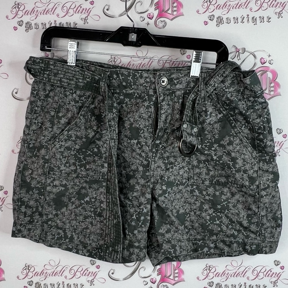 Calvin Klein Jeans Floral white grey Women's Cargo Shorts tie up belted